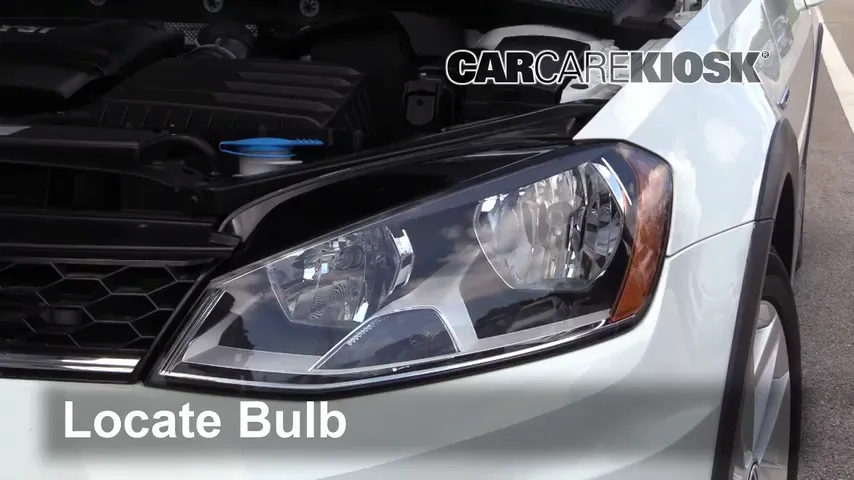 2017 Volkswagen Golf Alltrack S 1.8L 4 Cyl. Turbo Lights Turn Signal - Front (replace bulb)